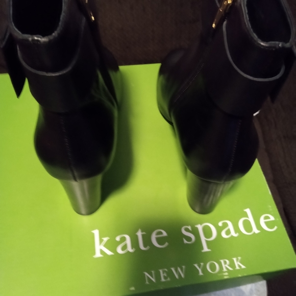 NIB KATE SPADE BOW ANKLE BOOTS SIZE 10 - Picture 7 of 10